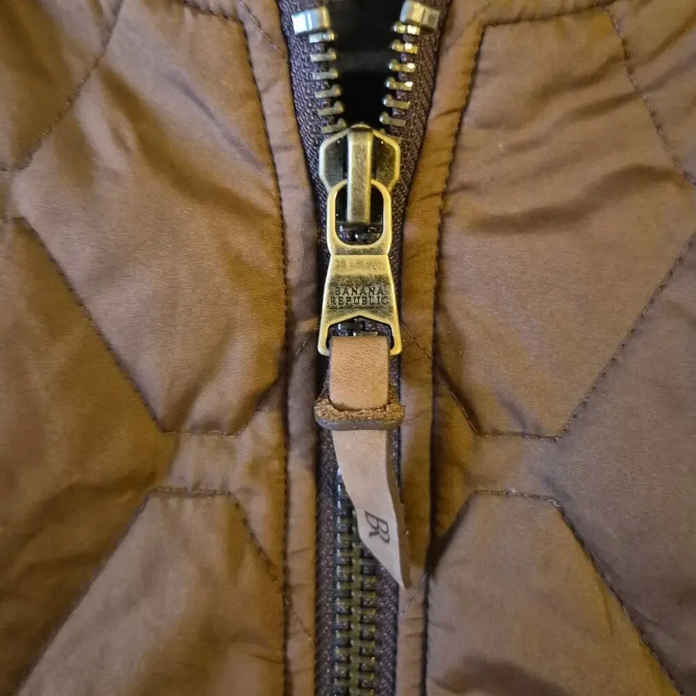 Banana Republic Luis Quilted Vest in Brown